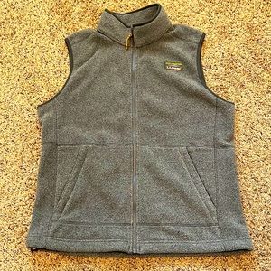 LL Bean fleece vest, men’s size M